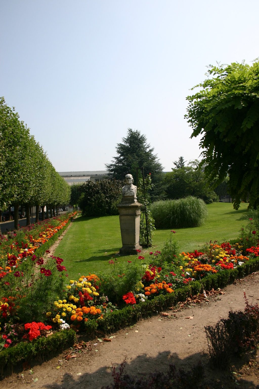 Jules Baillarger's monumentHopital de la Salpetriere, Paris (27).JPG